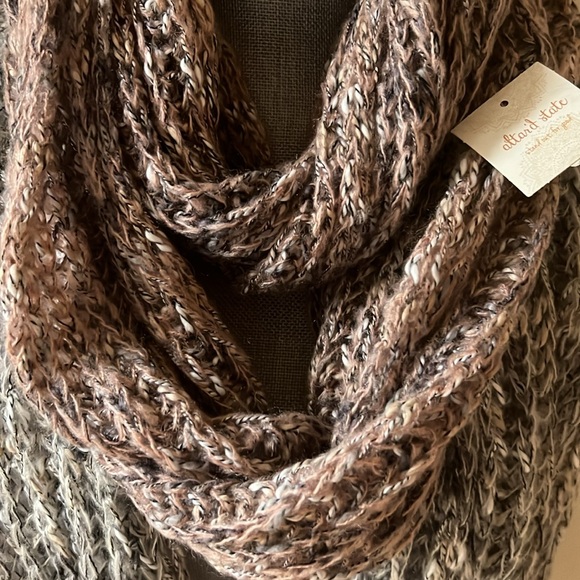 NWT Bundle of Two Altar’d State Infinity Scarves.  Pink and Ivory - Picture 2 of 3